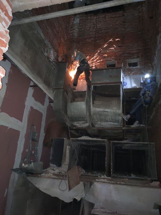 Handyman – Servicii diverse de reparații și montaj