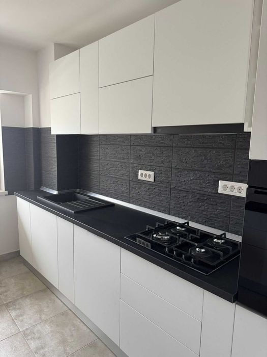Apartament 3 camere de închiriat – Calea Romanului, Piatra Neamț | 96 mp | Prima închiriere