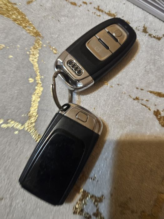 Оригинални ключове за Audi C7 2011god
