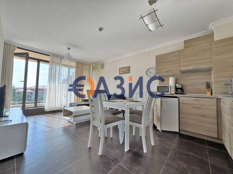 Продава се Двустаен апартамент в Свети Влас - 61 кв.м за 2130 €/кв.м - Снимка #4