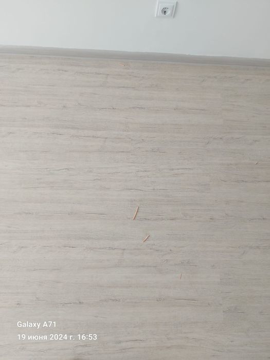 Продам ламинат 31 класс 25 пачек