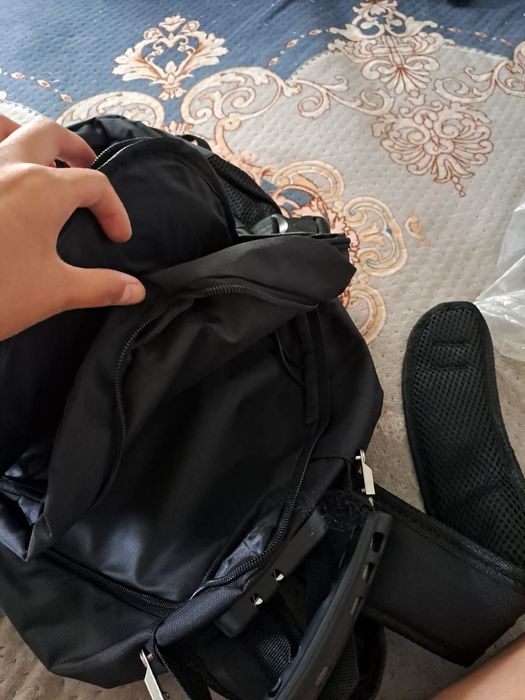 Продам школьные рюкзаки