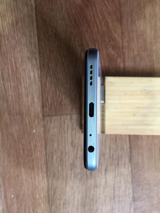 Vivo Y21 срочноооо