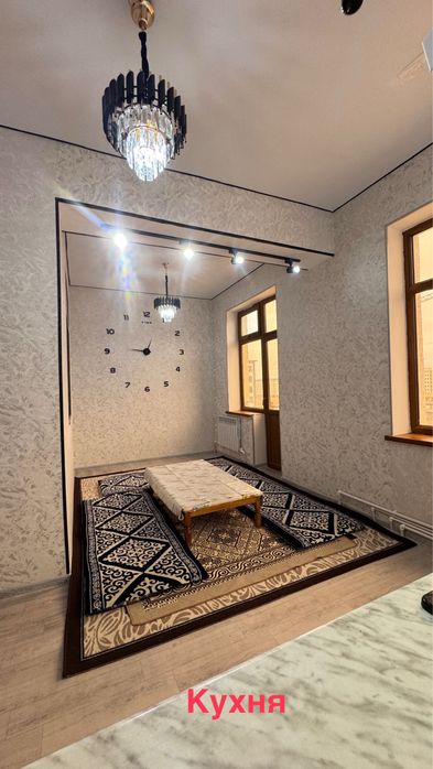 Квартира сотилади 13 мкр 70-дом **кв