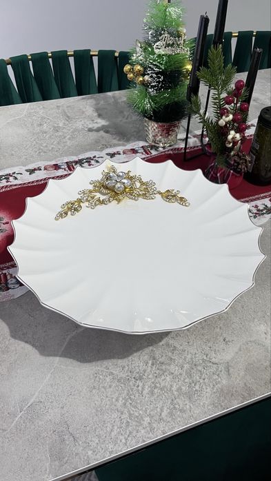 Фруктовница,конфетница и тортница