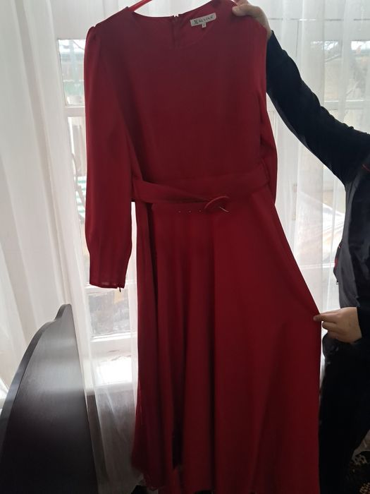 Продаётся платье