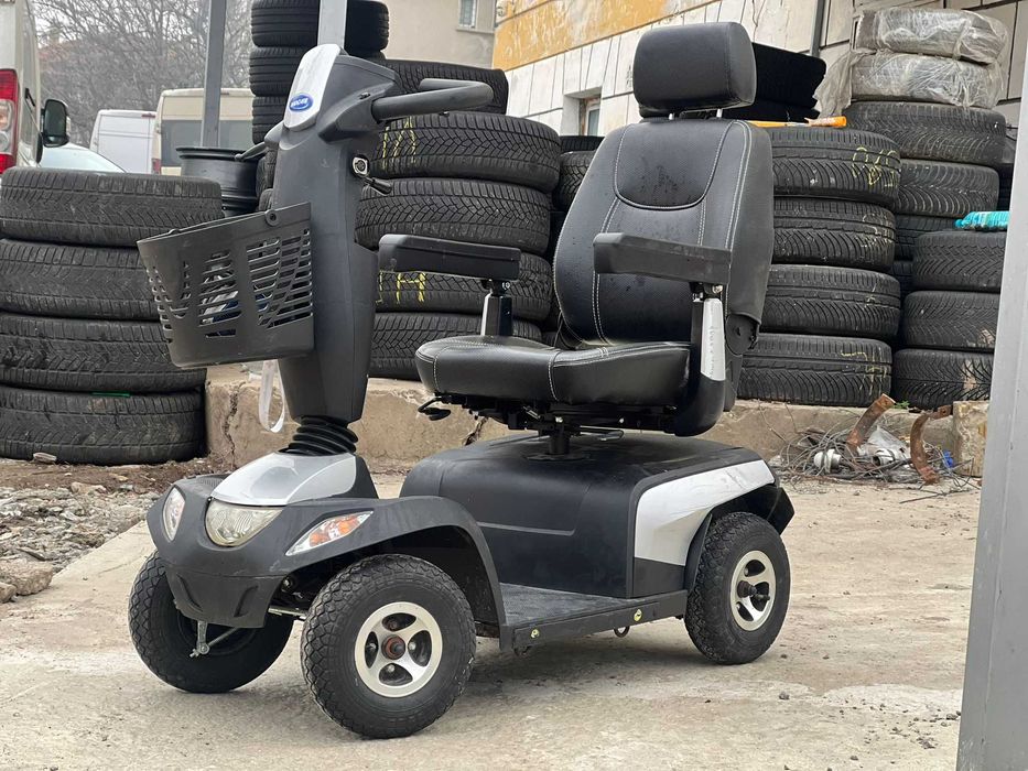 акумулаторен скутер за трудно подвижни хора Инвалиди Invacare