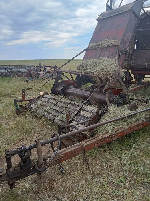 Продам подборщик тайфун