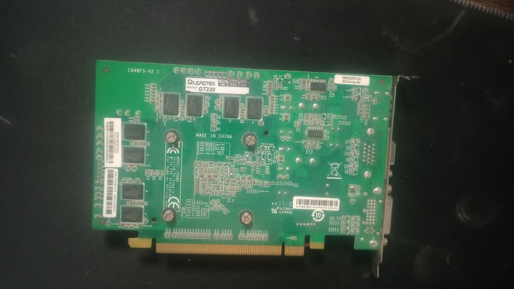 Se vinde PC pe piese