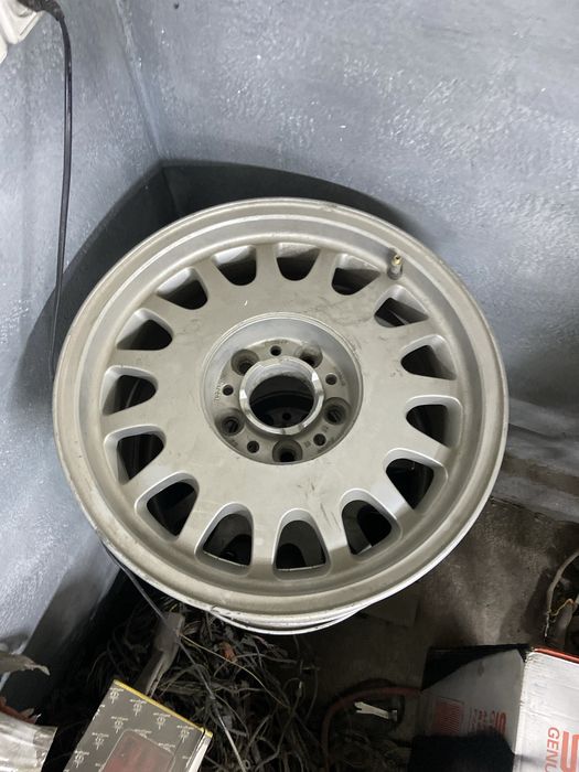 Диски на BMW без крышек