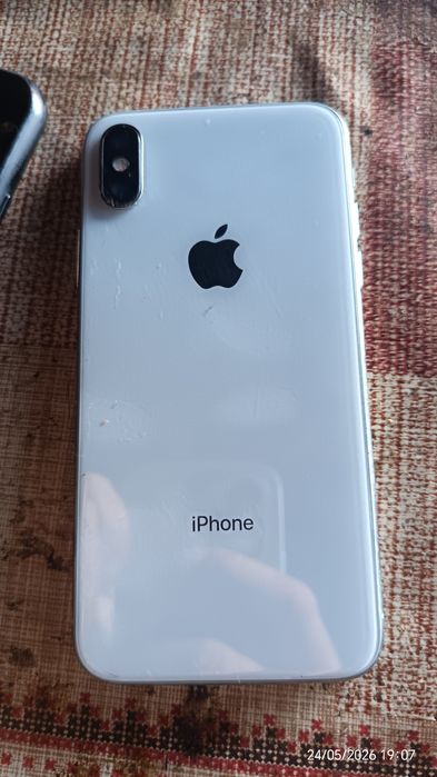 Vând iPhone x problema la face id