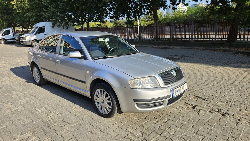 SKODA Superb 2004 — imagine 2