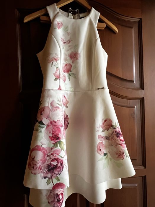 Коктейльное платье