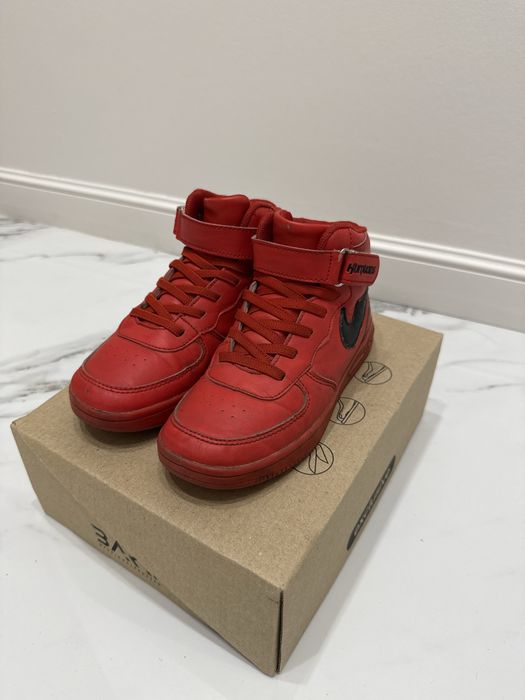 Ботинки осенние на мальчика 32 р.