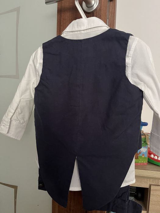 Costum bebelusi Andreeatex marimea 9-12m