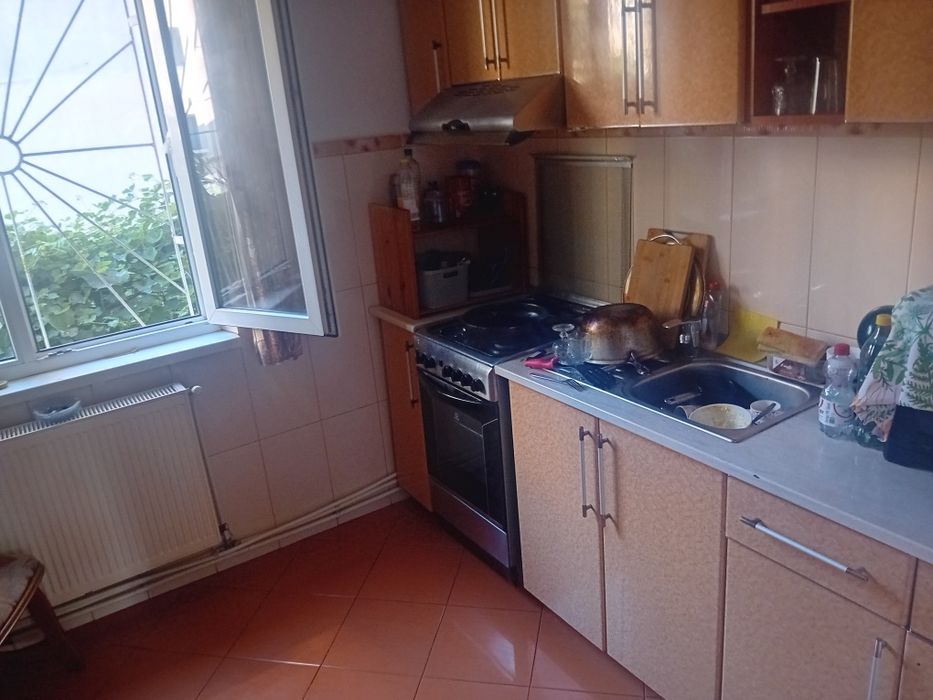 Ap 3 Cam Maratei str Progresului Parter inalt 70mp la cheie balcon centrala