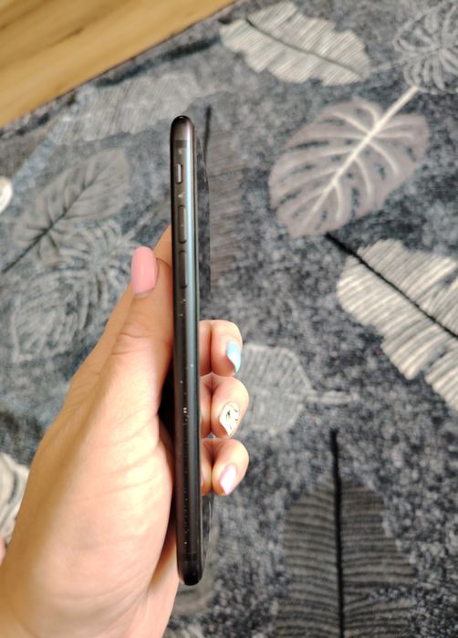 IPhone 7 работещ и IPhone 7 за части