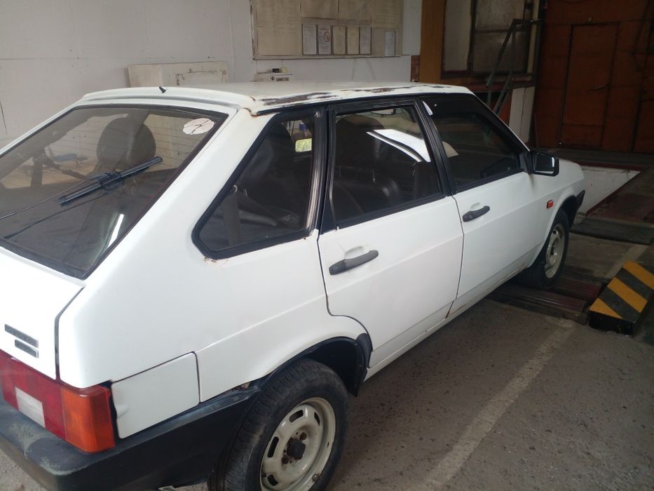 Продам ваз 21093