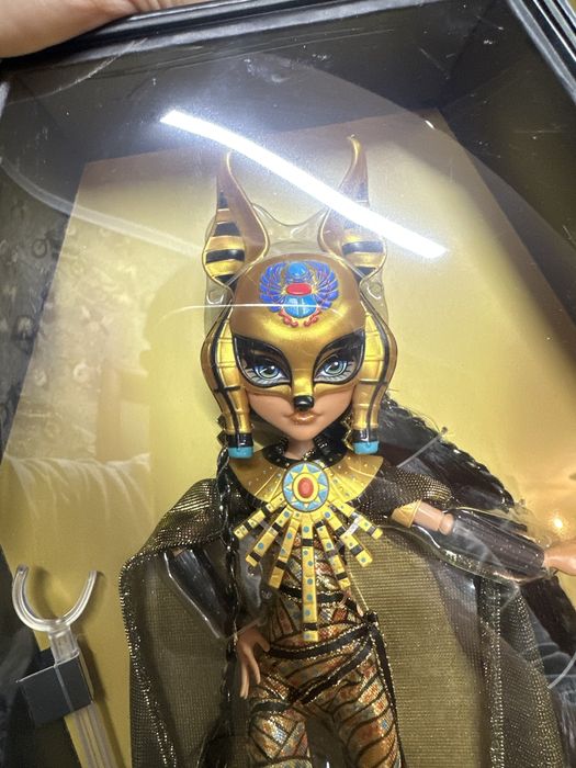 Кула монстр хай!