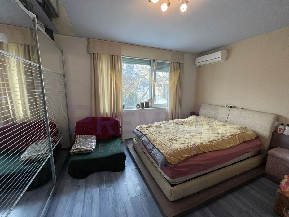 Продава се Двустаен апартамент в Варна, м-т Евксиноград - 70 кв.м за 2486 €/кв.м - Снимка #3