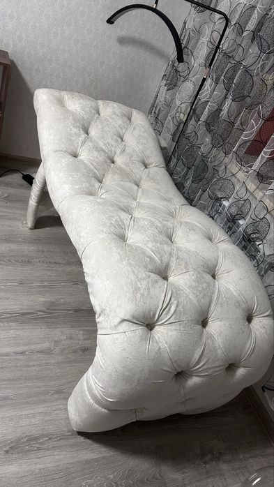 Продам кушетку для лашмейкера