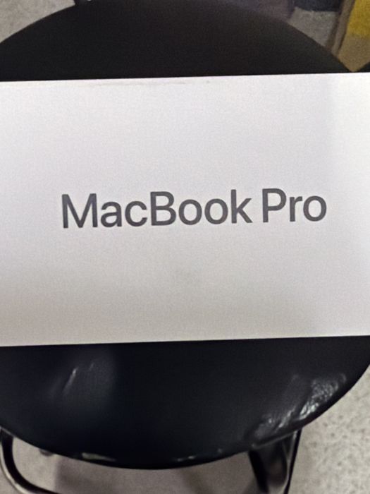 Apple ,MacBook Pro 14 24/1TB М5