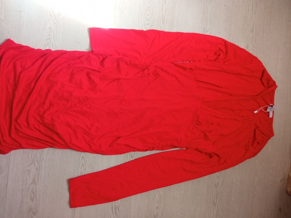 Новое красное платье