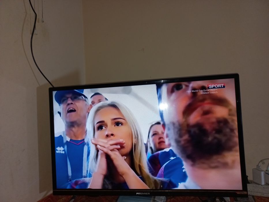 PREMIER 81 см лик телевизор сотилади срочна