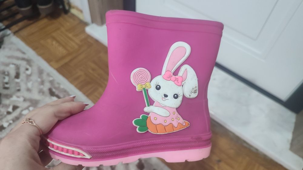 Резиновые сапоги