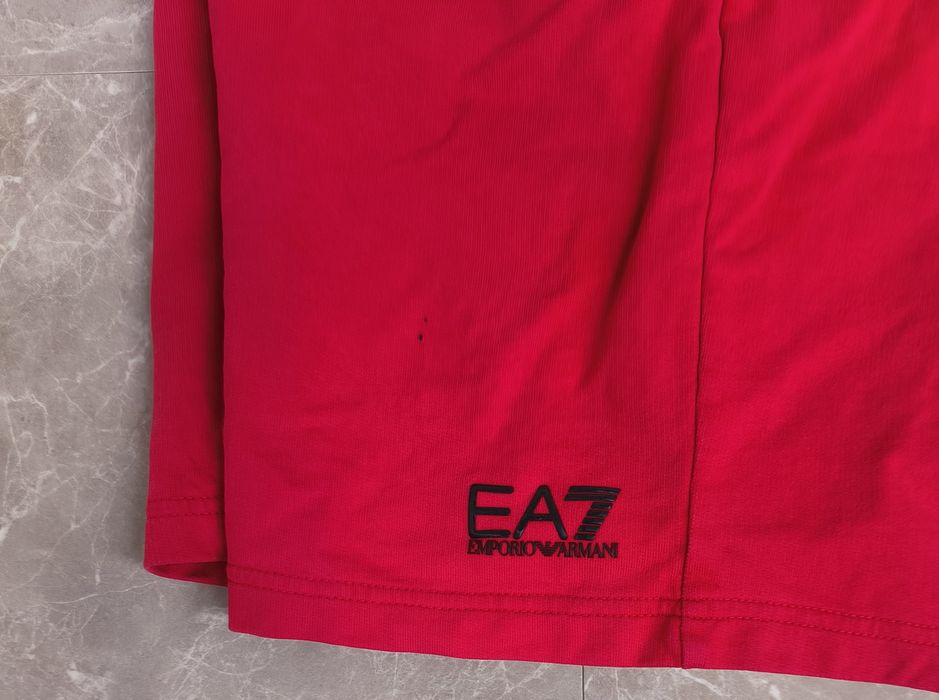 EA7 Emporio Armani къси панталони L