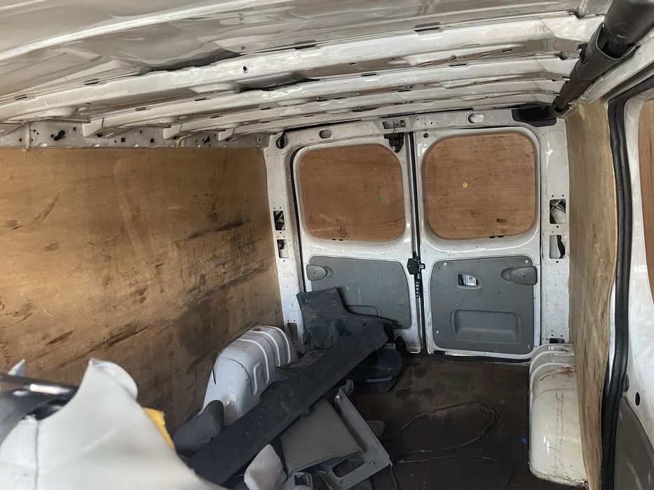 Opel Vivaro 1.9 cdti 120кс 6 ск на части