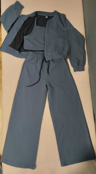 Детски комплект/екип с широк панталон р.140-146