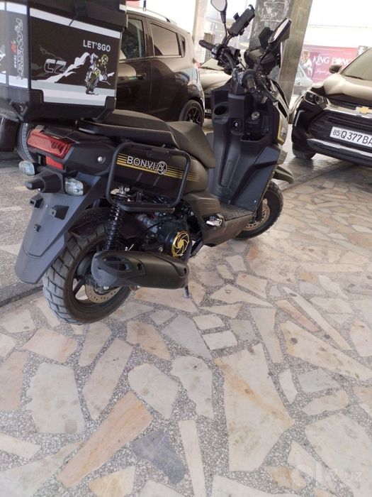 Bonvi Tank 150 Skuter 3 oyga bo'lib berishgayam Qilib beramiz