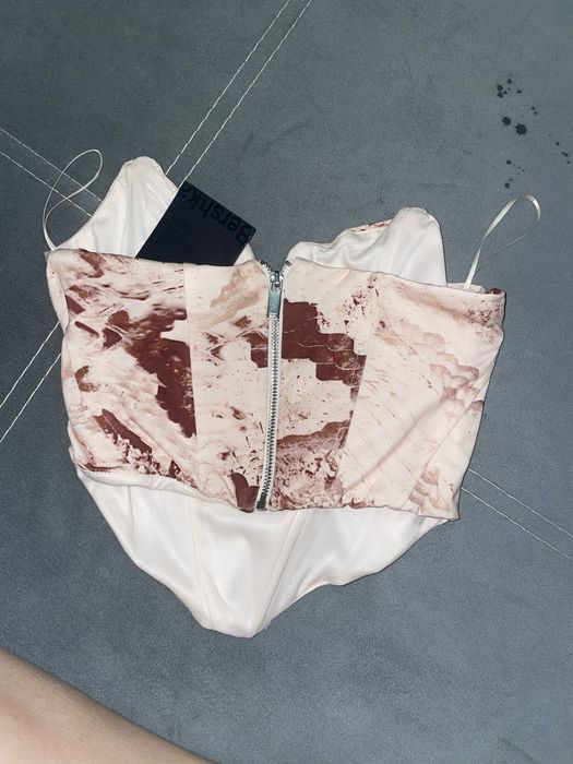 BERSHKA розов корсет