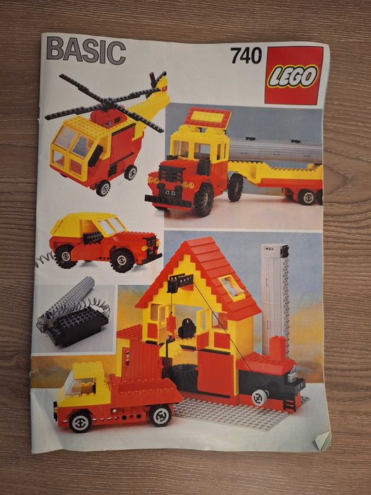 Lego 740: Basic Building Set
