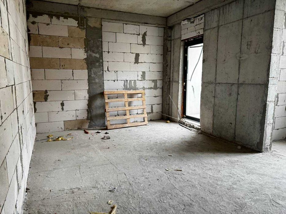 Срочно Продается 3х Комнатная 100м2 Паркентский Мирзо Улугбекский р-н