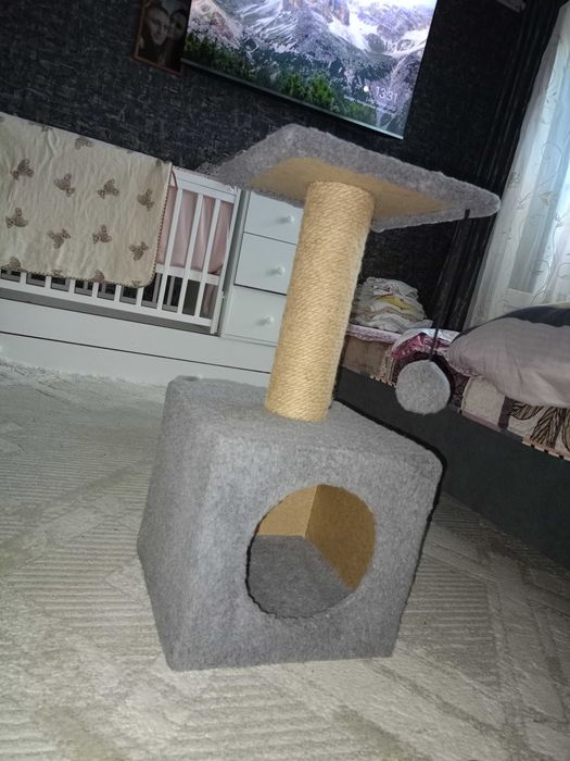 Продам Кошкин домик