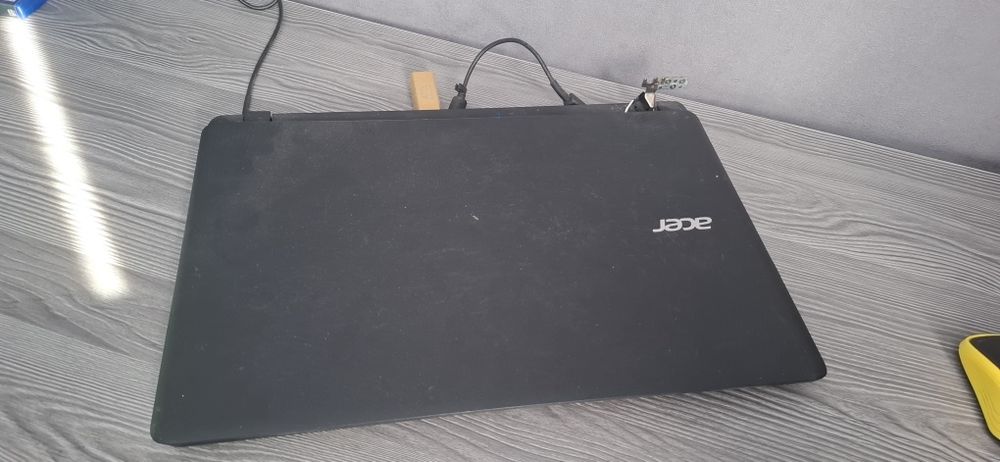 Продаю ноутбук acer
