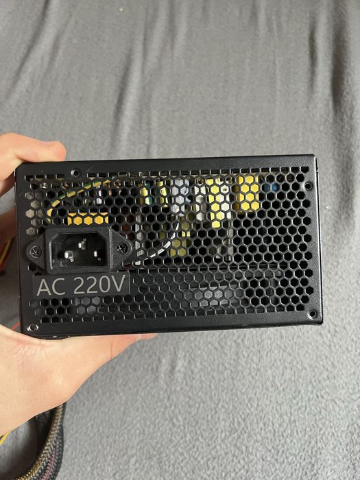 Sursa Segotep 550W 6+2