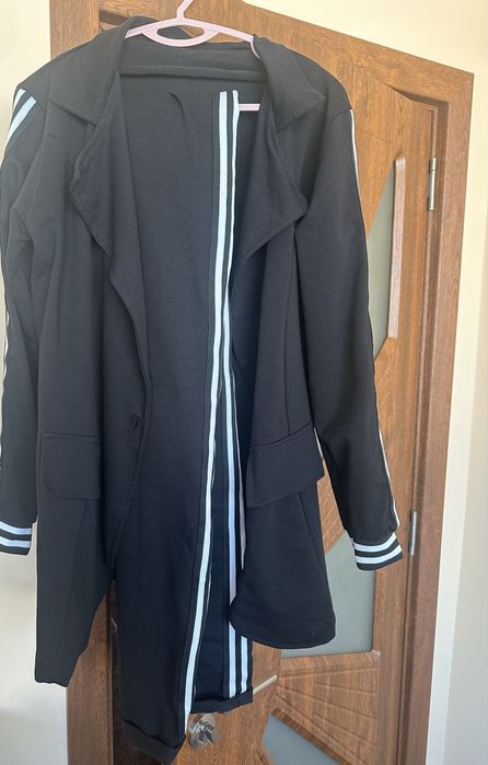 Дамски комплект от две части