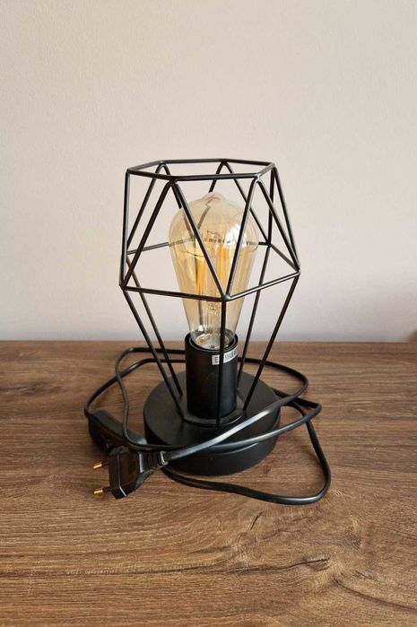 Полилей с 2 настолни лампи