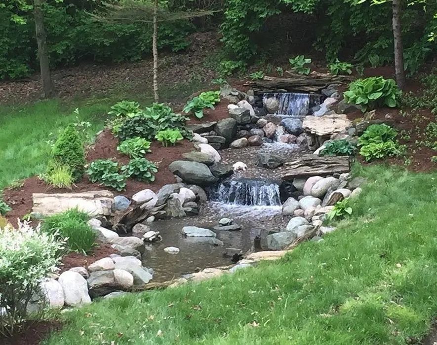 Пруды любой сложности,рыбки,пруды,водопады и фонтаны,скульптуры дизайн