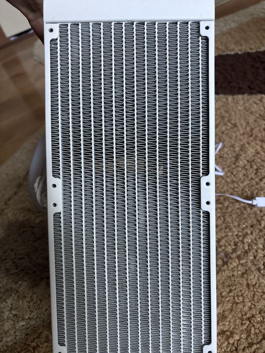 Cooler + procesor + placa de baza + sursa