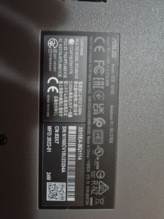 Laptop ASUS VivoBook X515EA