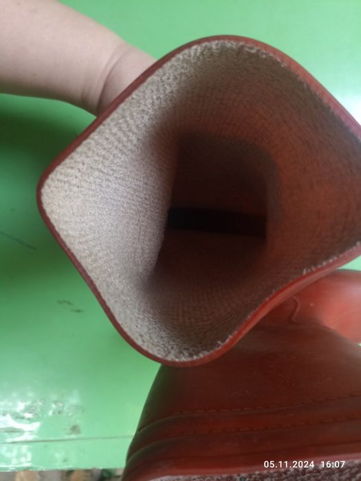 Резиновые сапожки для дождя и для мальчиков и девочек