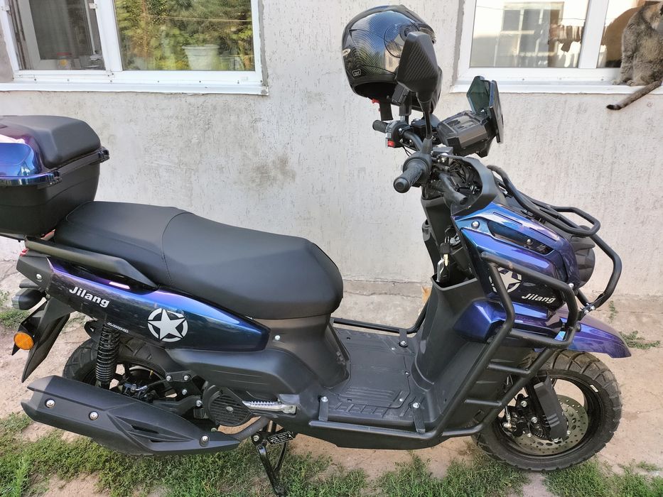 Продам скутер Танк