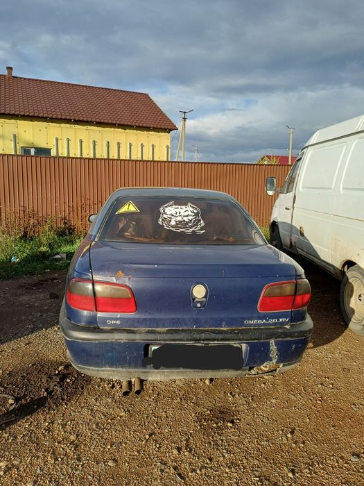 Opel OMEGA 1993г.
