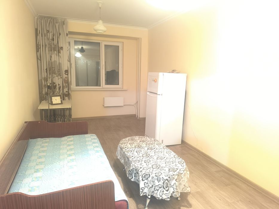 Sergeli tumani Quruvchilar mavzesi 2/2/9 xonadon sotiladi.