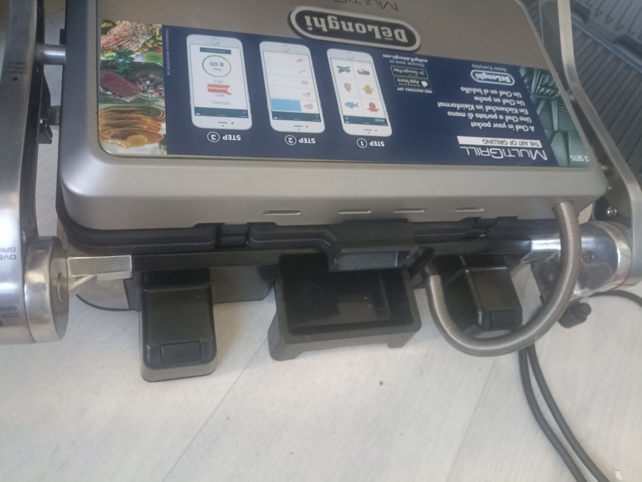 Мультигриль DeLonghi CGH1030D