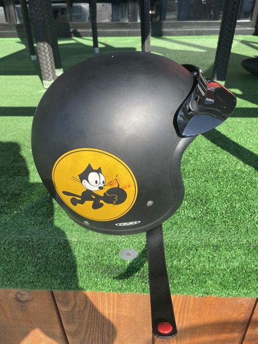 Casa aproape noua cu husa